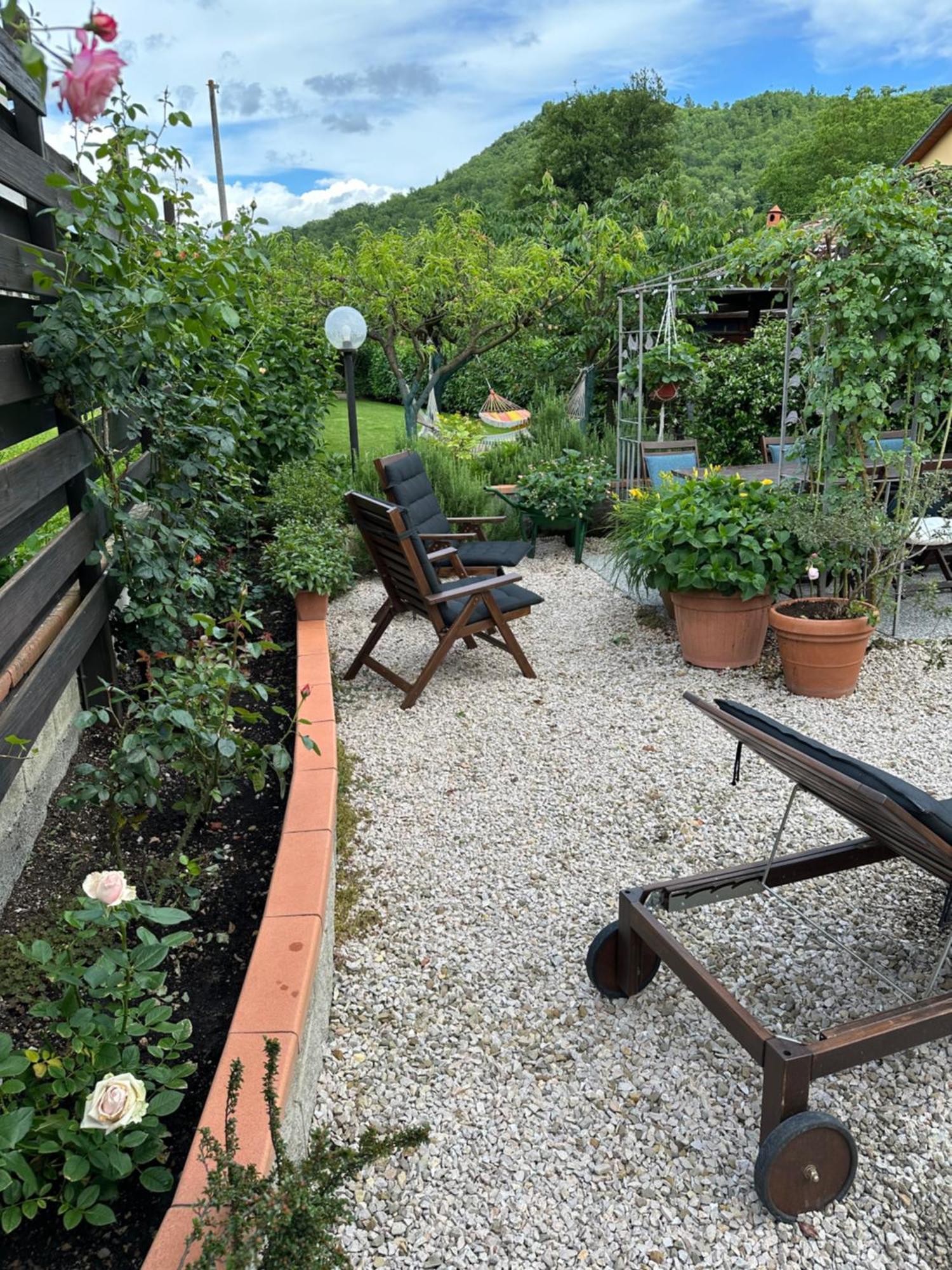 Villa "Corte De' Baldi" Ortignano Raggiolo Luaran gambar