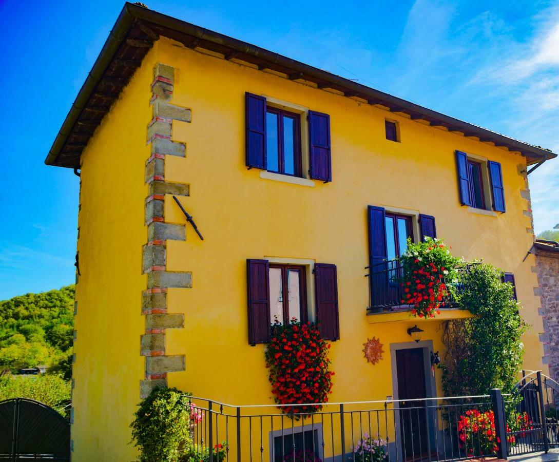 Villa "Corte De' Baldi" Ortignano Raggiolo Luaran gambar